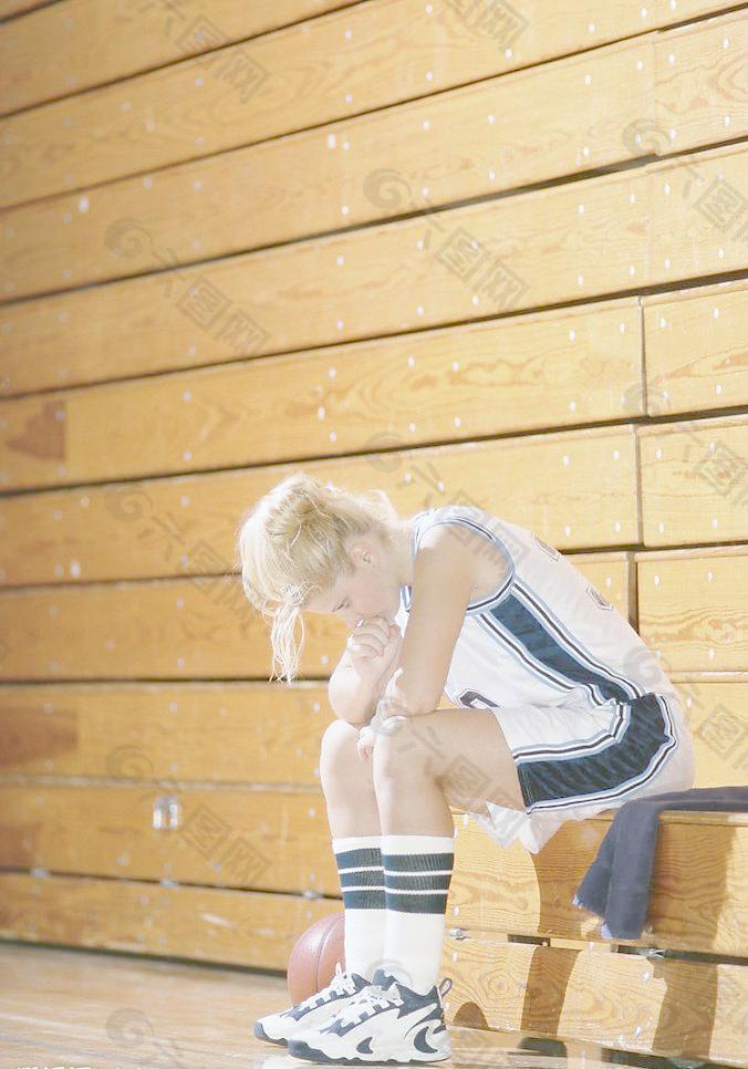 将胜利收入 将胜利收入